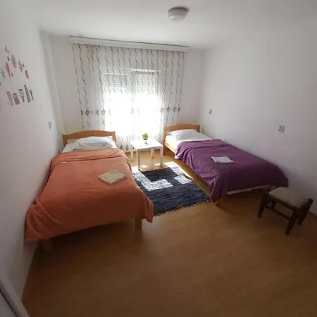 Apartment Bella *